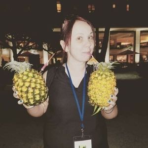 Meet your Posher, Stephanie